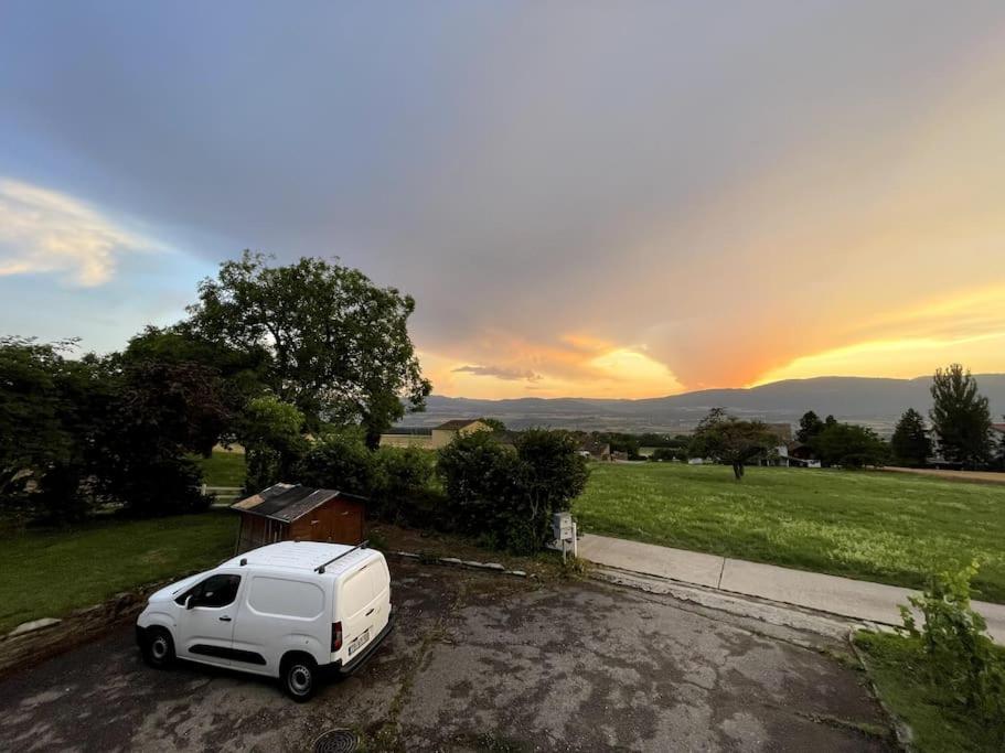 Joli Appartement Paisible Corcelles-sur-Chavornay Exteriör bild