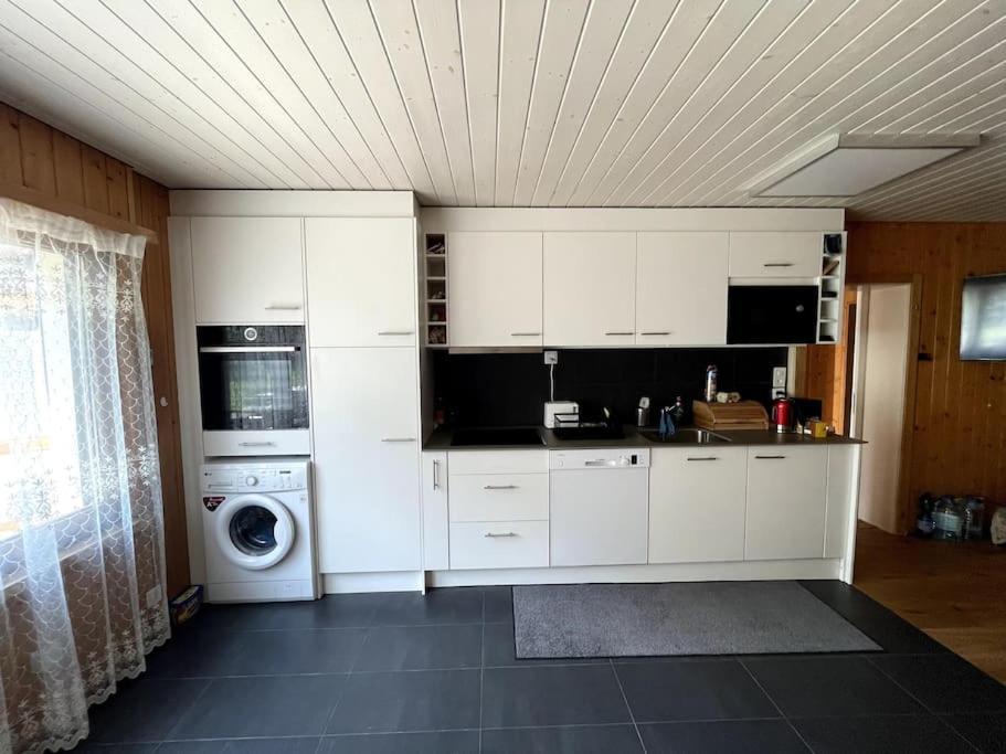 Joli Appartement Paisible Corcelles-sur-Chavornay Exteriör bild