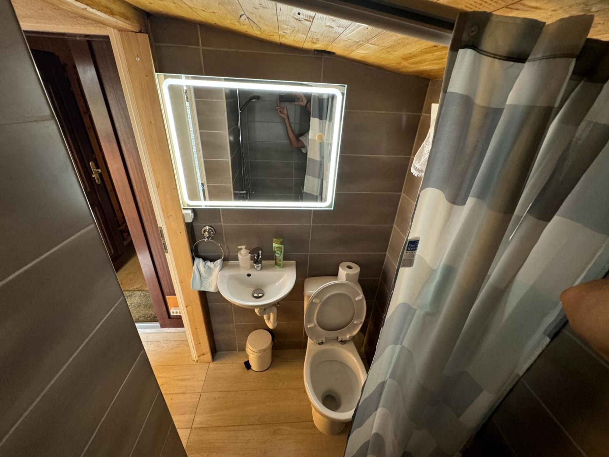 Joli Appartement Paisible Corcelles-sur-Chavornay Exteriör bild